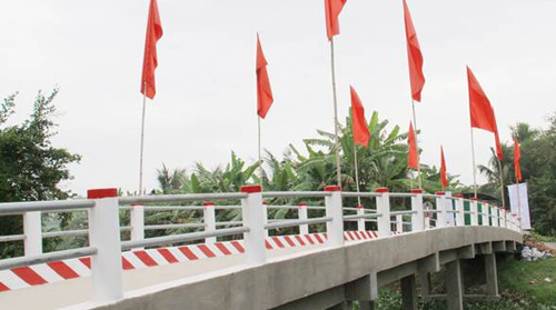 Xi măng FICO tài trợ xây dựng cầu Giồng Sao ở Bến Tre